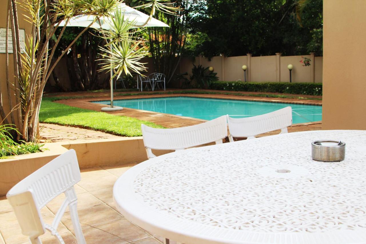 Echo Garden Guesthouse Rustenburg Exterior photo