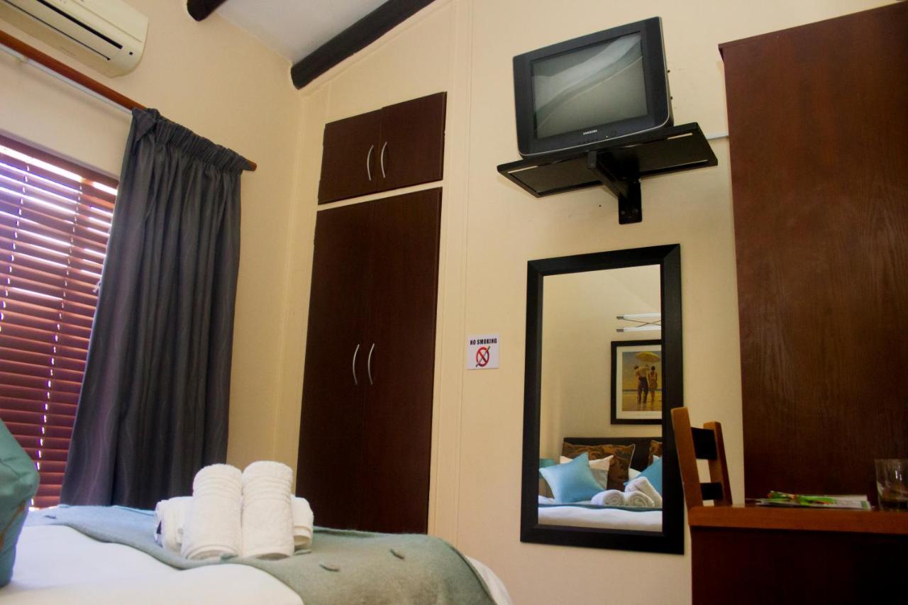 Echo Garden Guesthouse Rustenburg Exterior photo