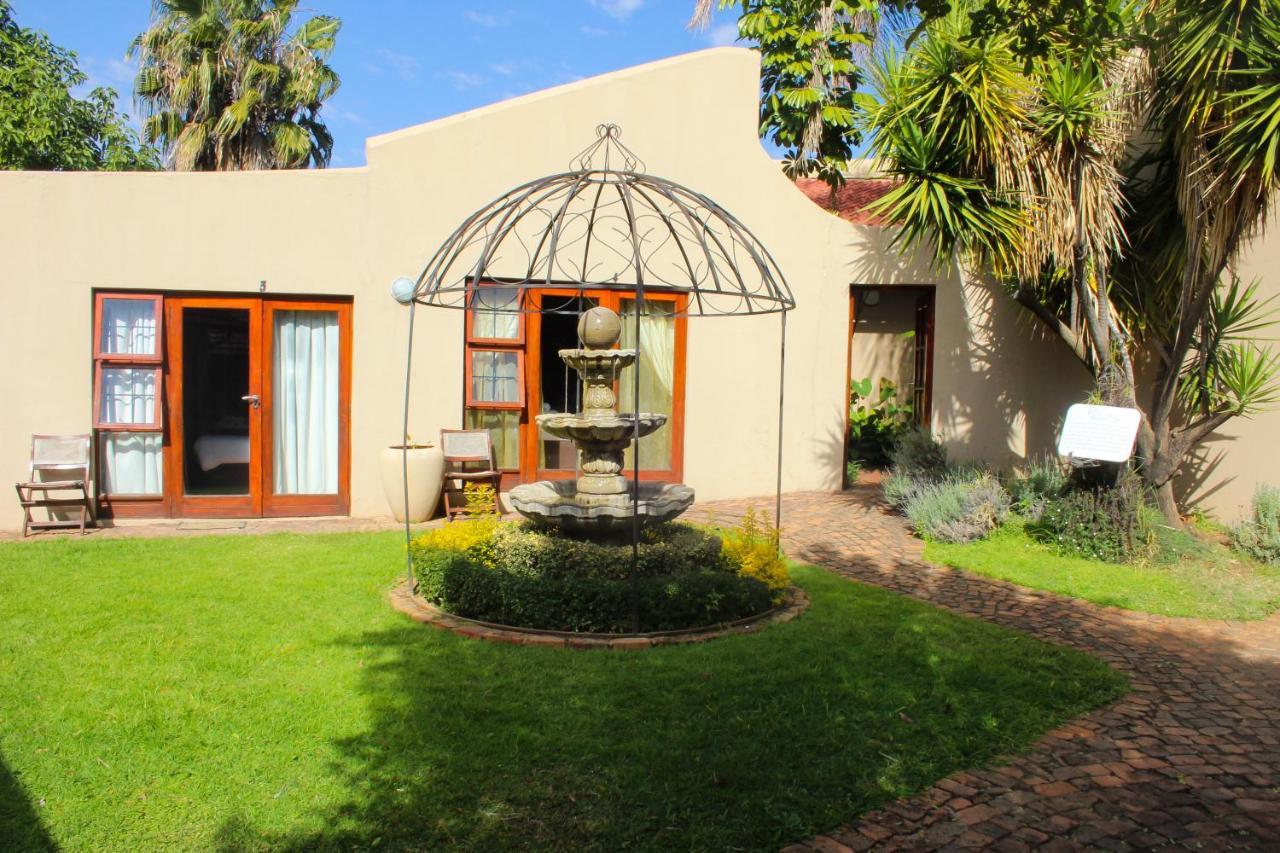 Echo Garden Guesthouse Rustenburg Exterior photo