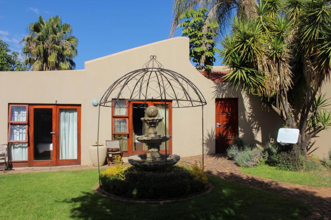 Echo Garden Guesthouse Rustenburg Exterior photo
