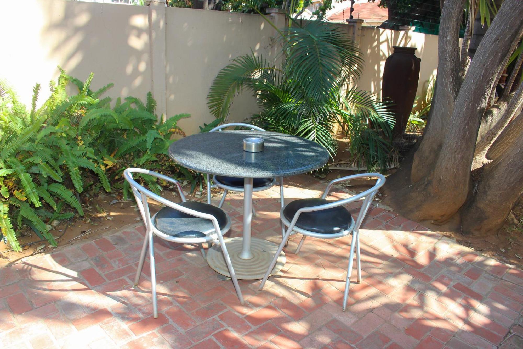Echo Garden Guesthouse Rustenburg Exterior photo