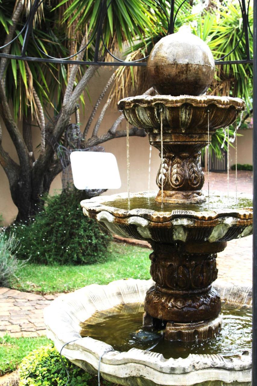 Echo Garden Guesthouse Rustenburg Exterior photo